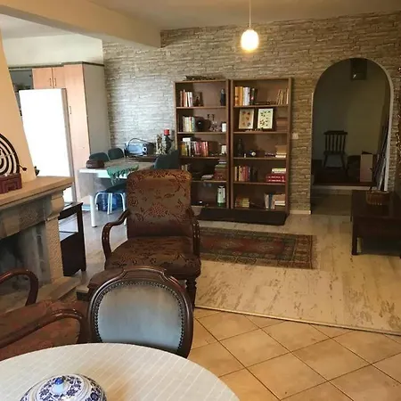 4 Bedroom Amazing Duplex House In